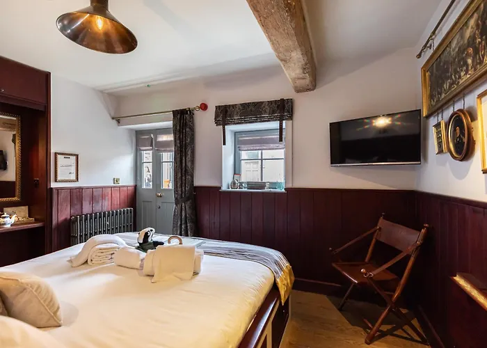 1777. At The Albion Hotel Wimborne Minster