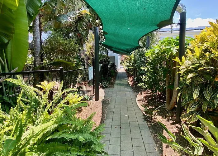 Reef Gateway Apartments