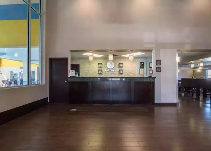 Comfort Inn & Suites South Calgary