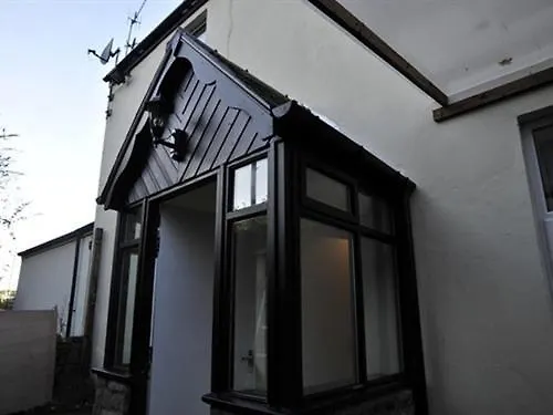 Hoppers Cottage Guest House