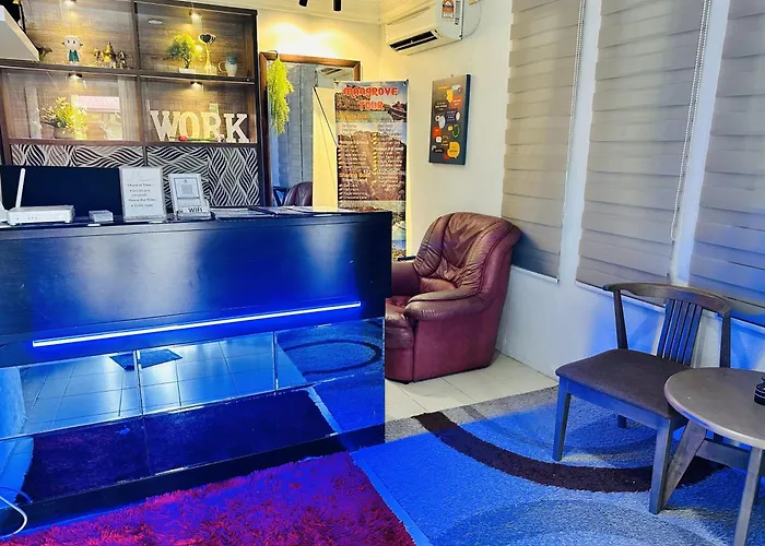 Pemandangan Indah Guest House - Look Out Point Villa- Pantai Cenang 