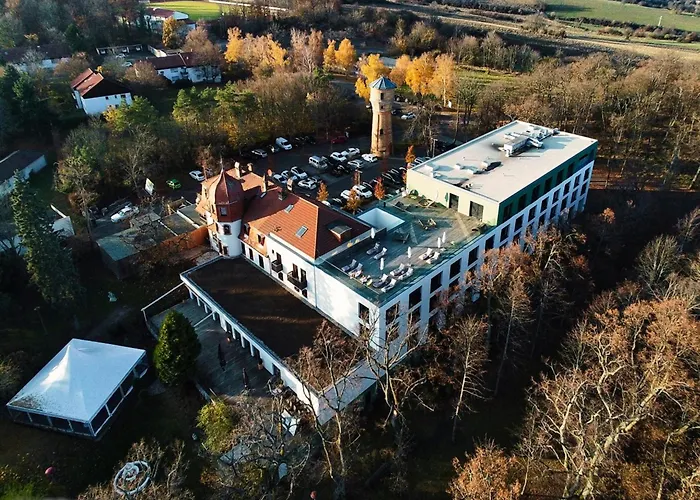 Parkhotel Schillerhain