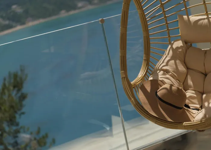 Zeus Throne Suites Afionas