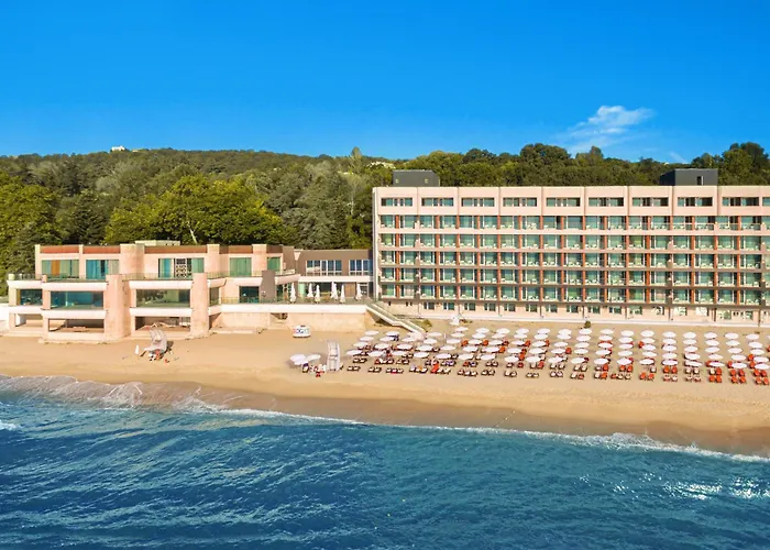 Marina Hotel, Sunny Day