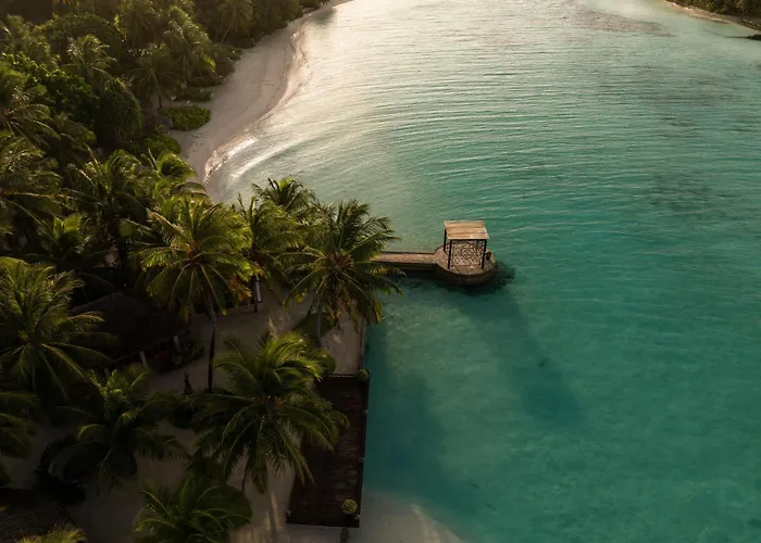 Sheraton Maldives Full Moon Resort & Spa
