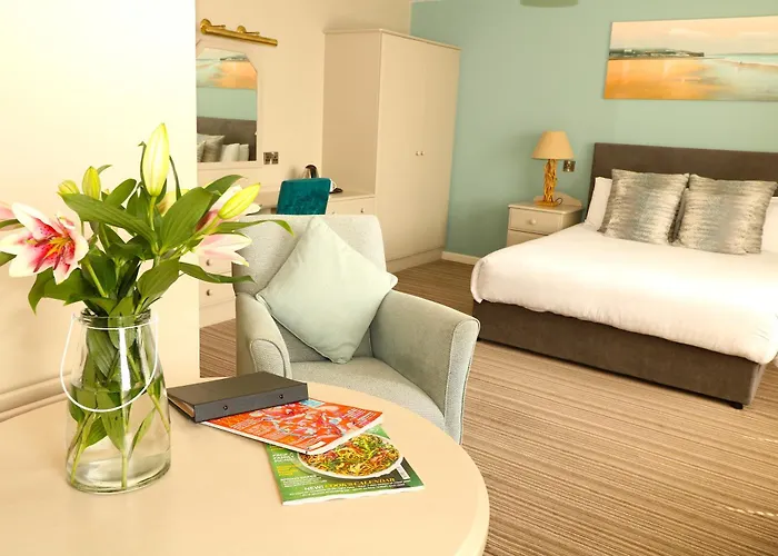 Causeway Hotel