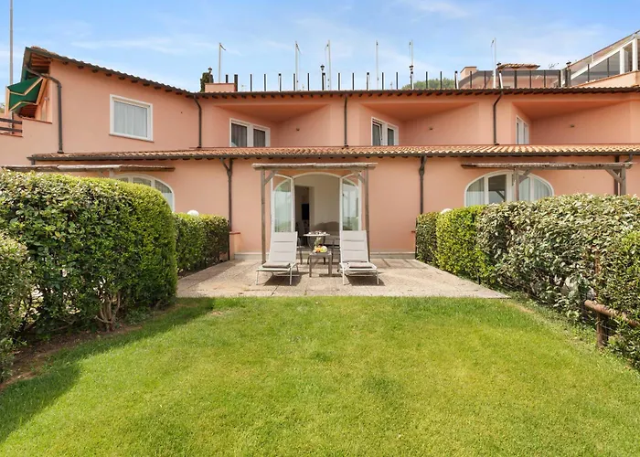Hotel Villa Domizia