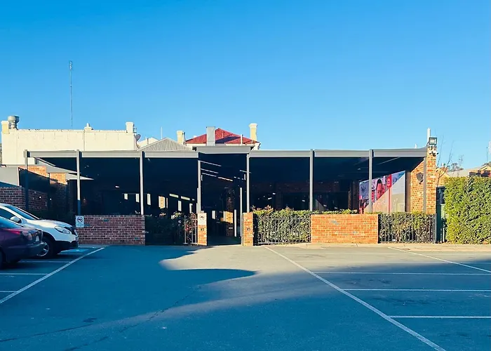 Campaspe Lodge