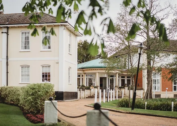 Greenwoods Hotel & Spa Stock
