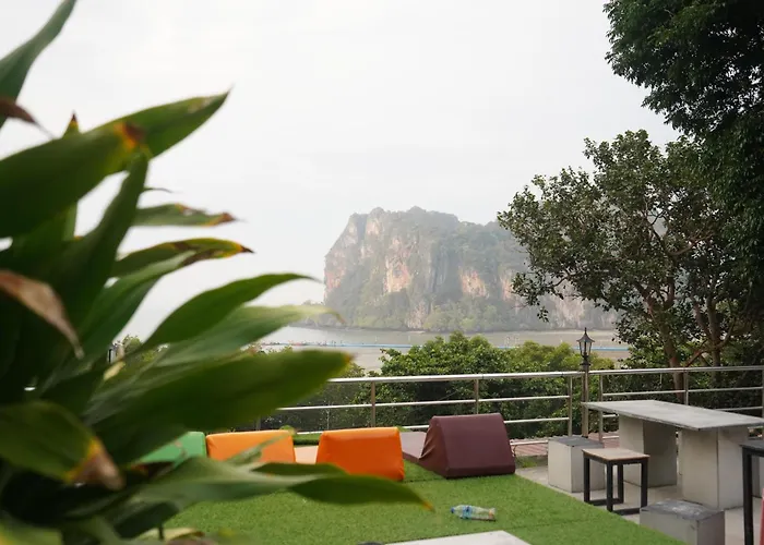 Blanco Hideout Railay - Youth Hostel 18 To 35 Only