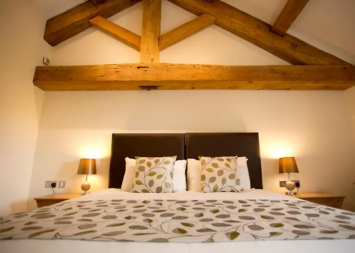 Heaton House Farm Bed & Breakfast Macclesfield