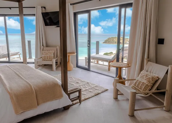 Tamarind Hills Resort & Villas Bolands