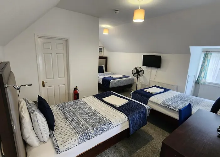 Gatwick Castle B&B