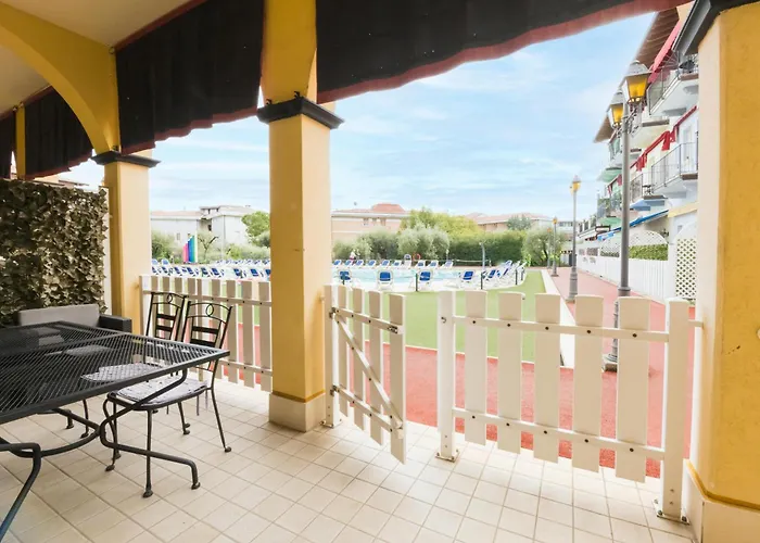 Giardino Dei Colori 111 Residence Pool&Fitness