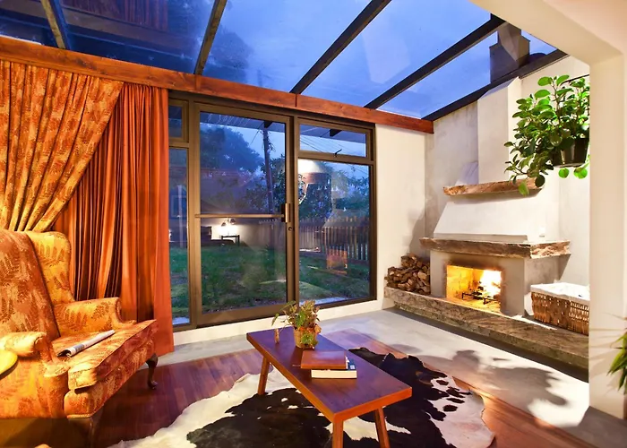 Poas Volcano Lodge Vara Blanca 