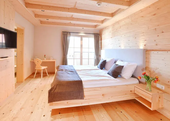 Hotel Florineum Weyregg