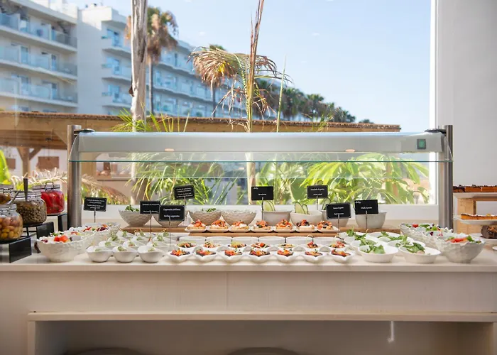 Hotel Atolon Cala Bona 