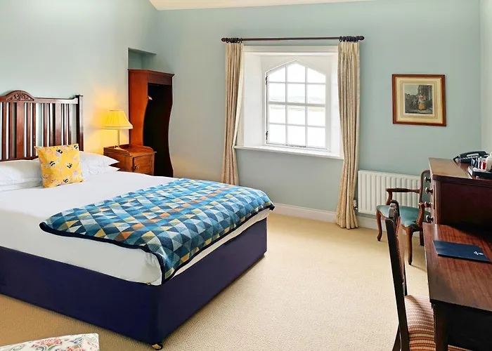 Stella Maris Shore House