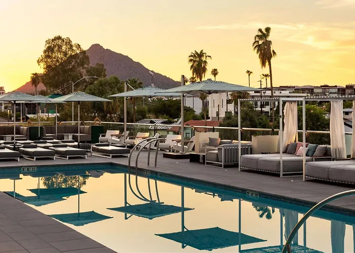 Senna House Scottsdale, Curio Collection By Hilton
