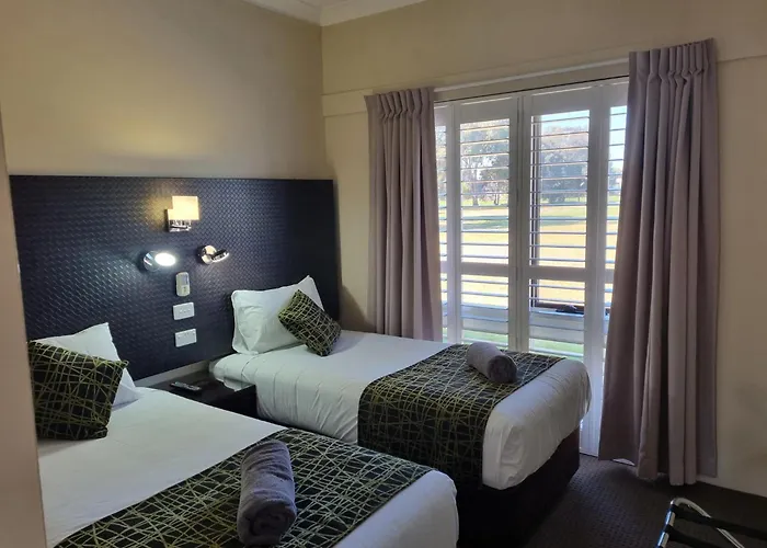 Australian Homestead Motor Lodge