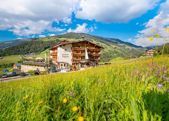 Alpen Wohlfühlhotel Dörflwirt Hainzenberg