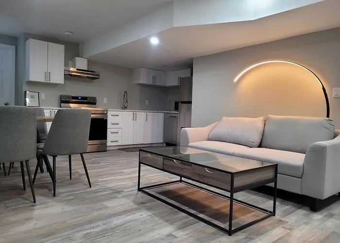 Boardwalk Homes - Executive Townhomes