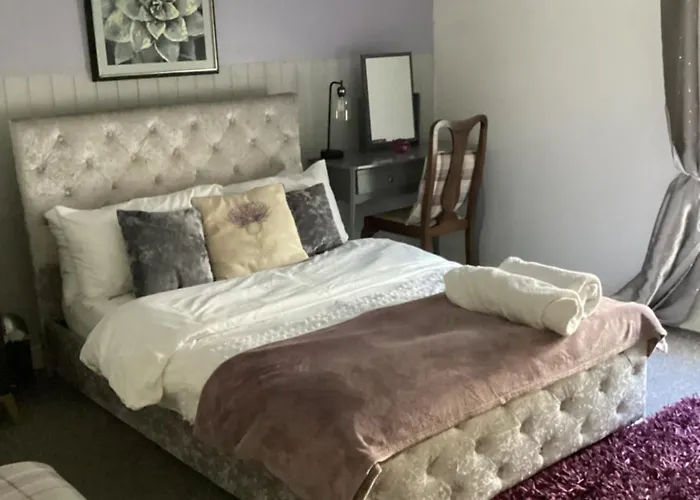 The Lavender House 513 Halliwell Rd Bolton Bl18Db