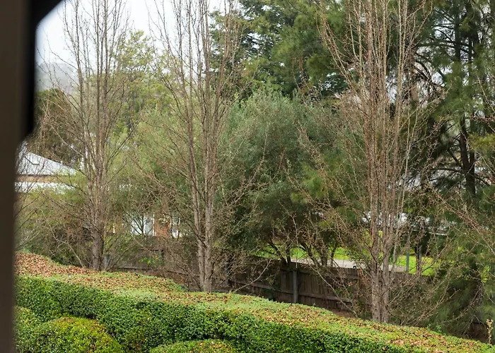 Springs Mittagong Hotel
