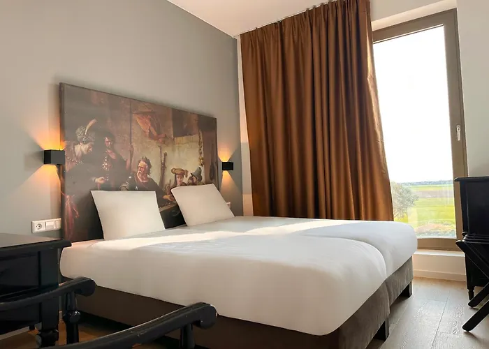 Hotelux Amsterdam Airport Hotel