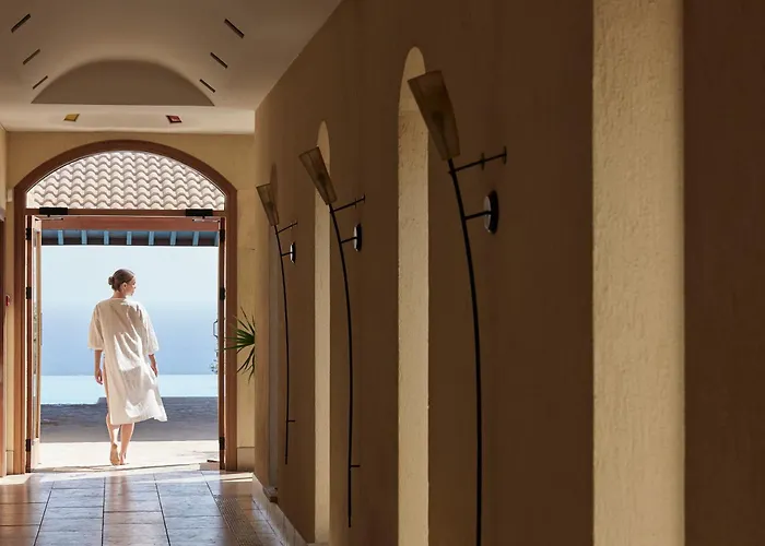 Aphrodite Hills Rentals - Apartments Kouklia