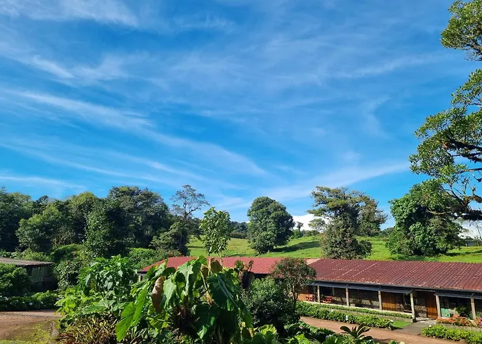 Poas Volcano Lodge