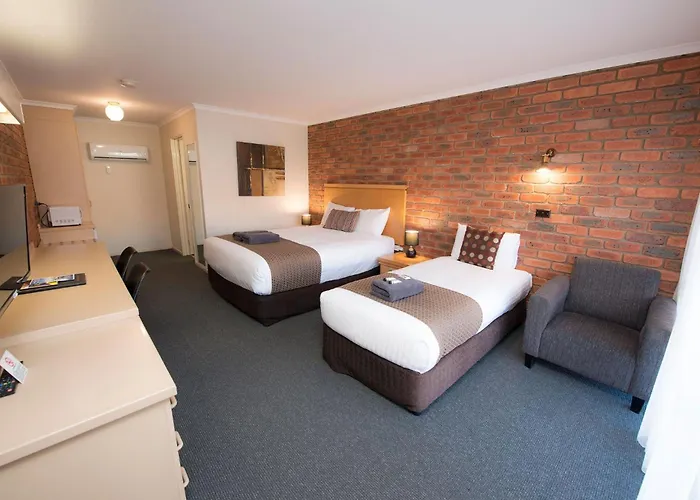 Australian Settlers Motor Inn