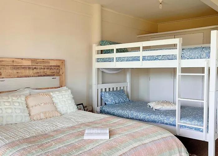 Slipper Island Resort