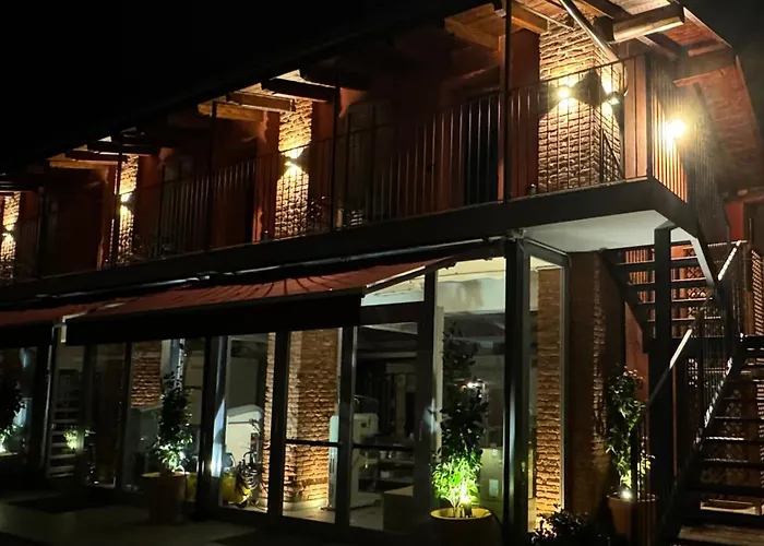 Cascina Vittoria Restaurant Lab&Rooms