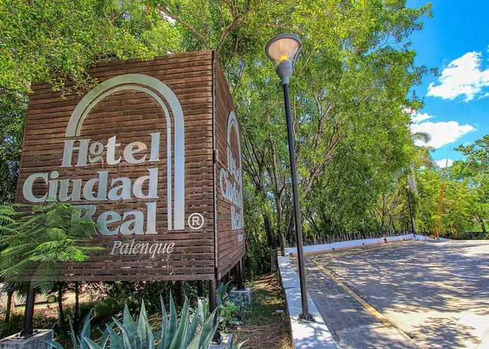 Hotel Ciudad Real Palenque