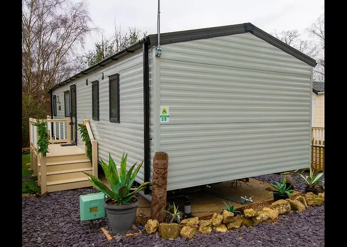 35 Redwood - Beauport Park, Hastings