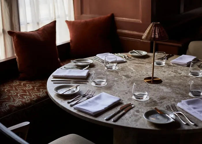 The Feathers Hotel Woodstock