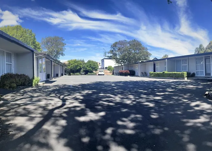 Ashleigh Court -Christchurch Hagley Park