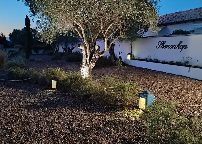 Finca Shenonkop Hotel Rural Navalmoral De La Mata