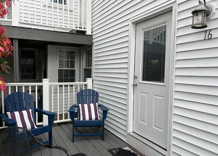 Abalonia Inn