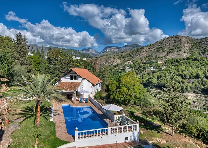 Villa Morera Bed & Breakfast