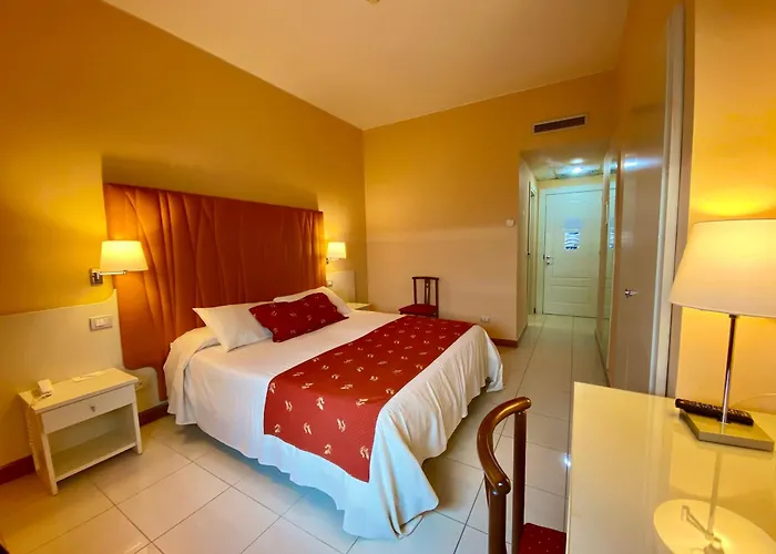 Barion Hotel&Congressi Torre A Mare