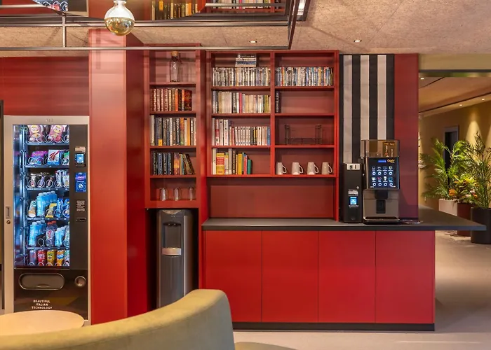 Royal Regency Paris Vincennes Hotel