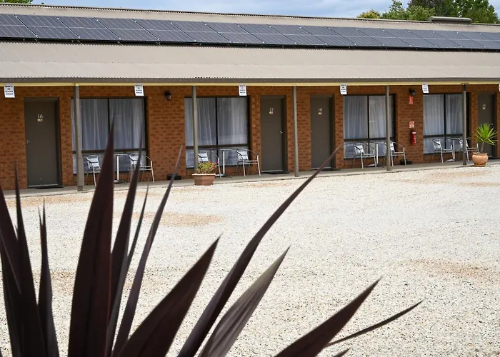 Town Centre Motor Inn