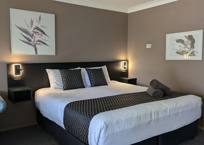 Highlands Motor Inn