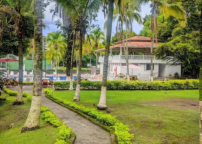 Hotel Club Social Villeta