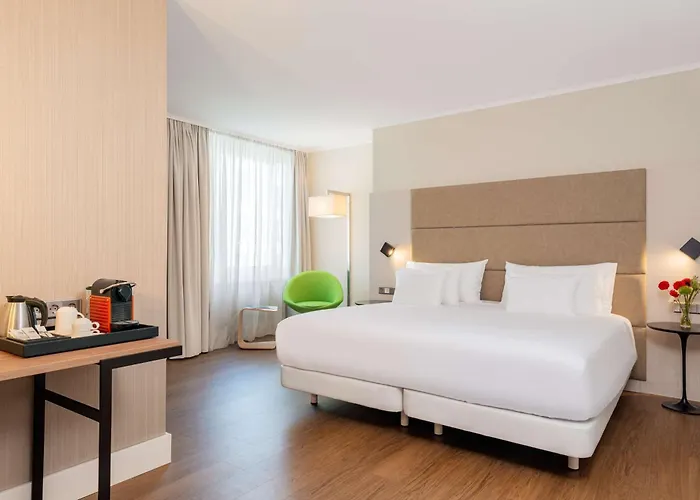 Hotel NH Collection Berlin Mitte am Checkpoint Charlie