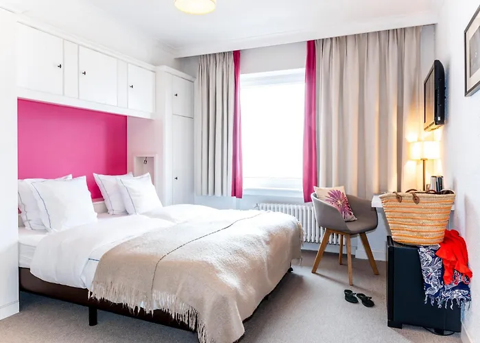 Beach Hotel De Haan