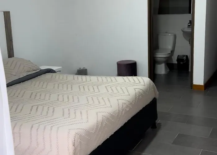Hotel Glamping Termales La Calera