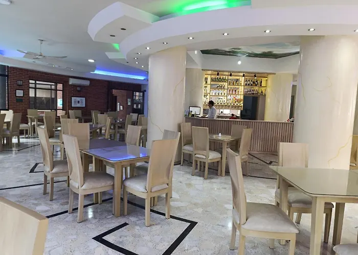 Casa Morales Hotel Internacional y Centro de Convenciones Ibagué